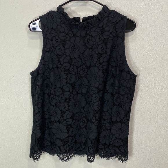 Ann Taylor Tops - Ann Taylor lace sleeveless top black‎